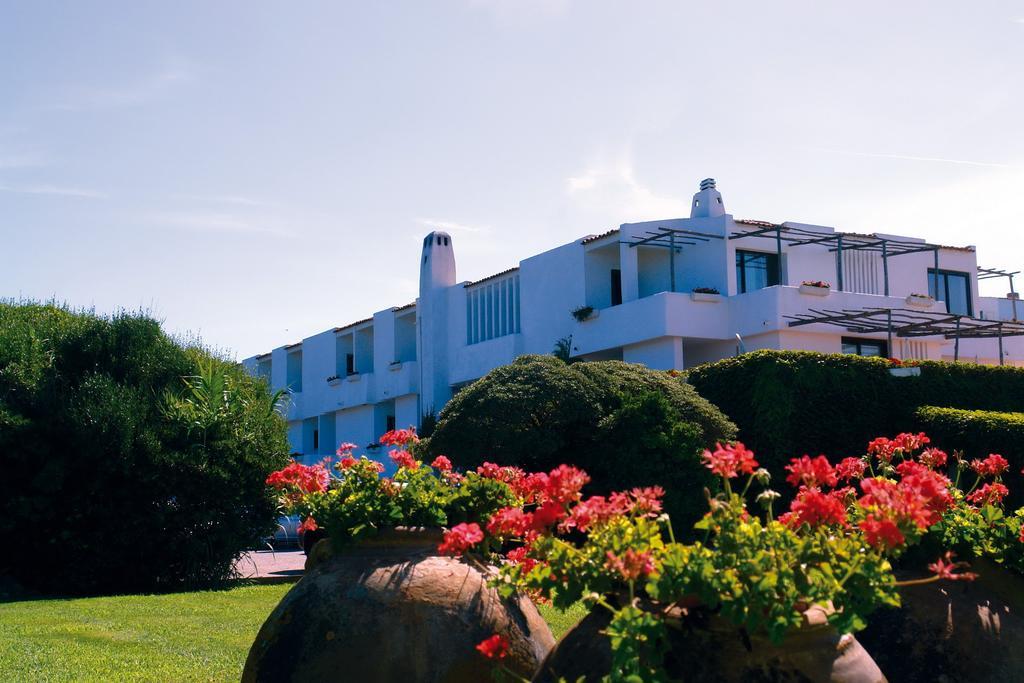 Hotel Della Baia Бая Домиция Екстериор снимка